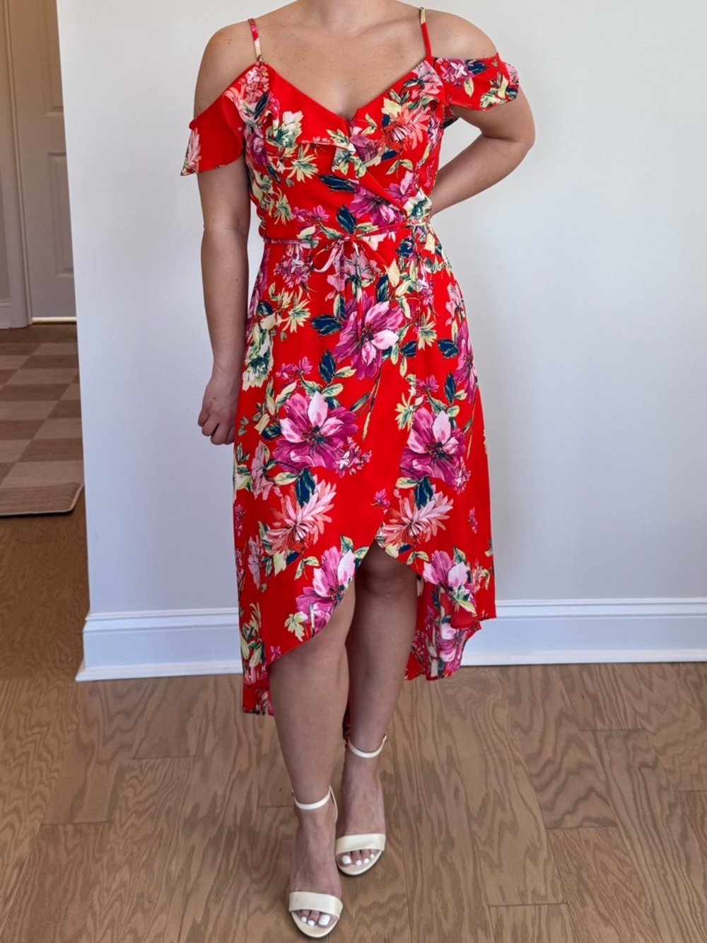 I.N. San Francisco Bright Red Floral Faux Wrap Flowy Dress Small NWT - Picture 2 of 11